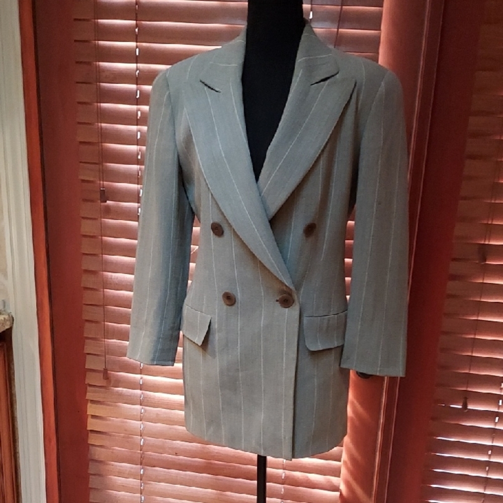 Giorgio Armani Designer Suit Jacket Gray With White Pinstripe Size 4 Vintage